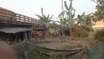 ঢাকা-সিলেট মহাসড়ককের হবিগঞ্জের নবীগঞ্জে ব্রিজের নিচে এক যুগের উপরে বসবাস করছে একটি পরিবার! প্রাচীনকালের শাখা বরাক নদী রক্ষায় সরকারকে এগিয়ে আসার আহবান