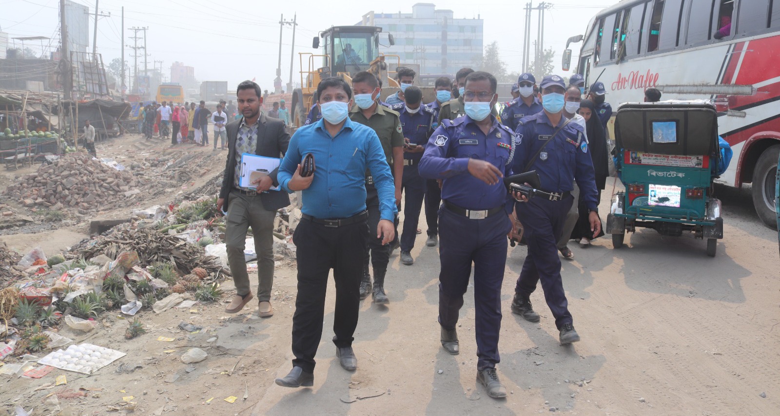 ব্রাহ্মণবাড়িয়া সরাইল উপজেলা প্রশাসন এর যৌথ উদ্যোগে খাঁটিঁহাতা বিশ্বরোড মোড়ে ৩০~৪০ টি অবৈধ ভাসমান দোকানপাট উচ্ছেদ 
