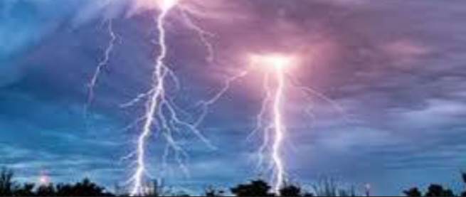 গোমস্তাপুরে বজ্রপাতে শাহাবুদ্দিন নামের এক কৃষকের মৃত্যু হয়েছে