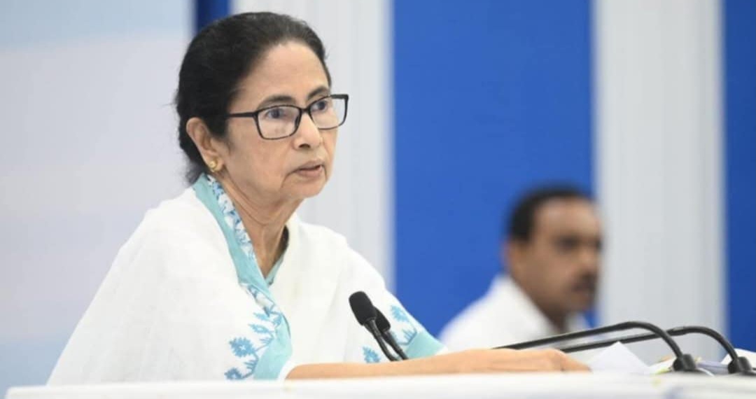 বাংলা আজ যা ভাবছেন, ভারত আগামী কাল তা ভাববে, বি জি বি এস সম্মেলনে, মমতা