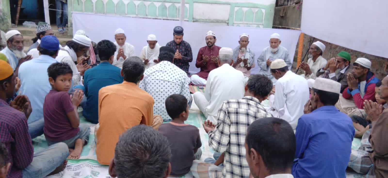 তেলিকোনা খাজা শাহ আহমদ আলী(র:) মাজারে ইফতার মাহফিল অনুষ্ঠিত