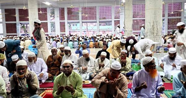 বাংলাদেশ লিগ্যাল এইড হিউম্যান রাইটস ময়মনসিংহ শাখার এতিম শিক্ষার্থীদের নিয়ে ইফতার অনুষ্ঠিত