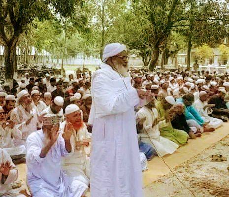 বৃষ্টির জন্য নামাজ ও বিশেষ দোয়া অনুষ্ঠত