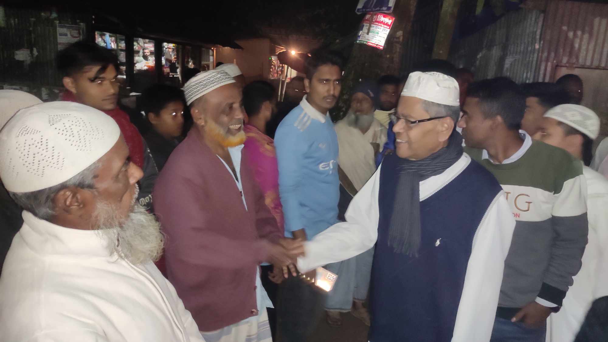 ইমাম-মোয়াজ্জিন ও মন্দিরের পুরোহিতদের সরকারি ভাতার ব্যবস্থা করা হবে- শওকত মাহমুদ