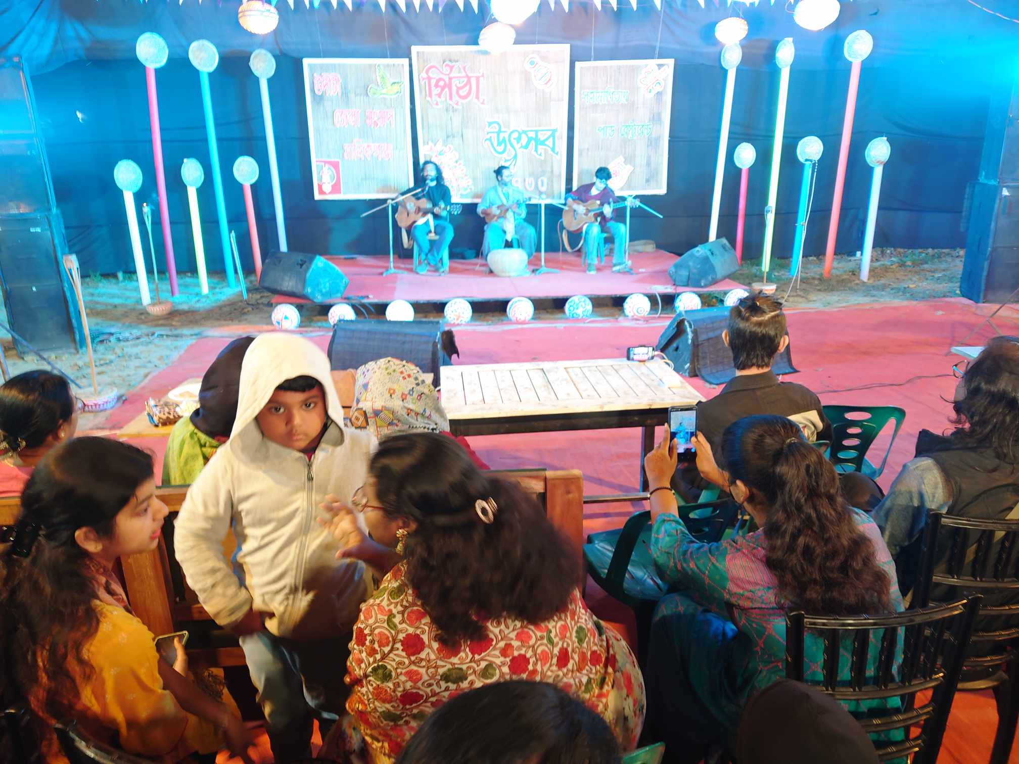 মানিকগঞ্জে অনুষ্ঠিত হয়েছে দুদিন ব্যাপী পিঠা উৎসব