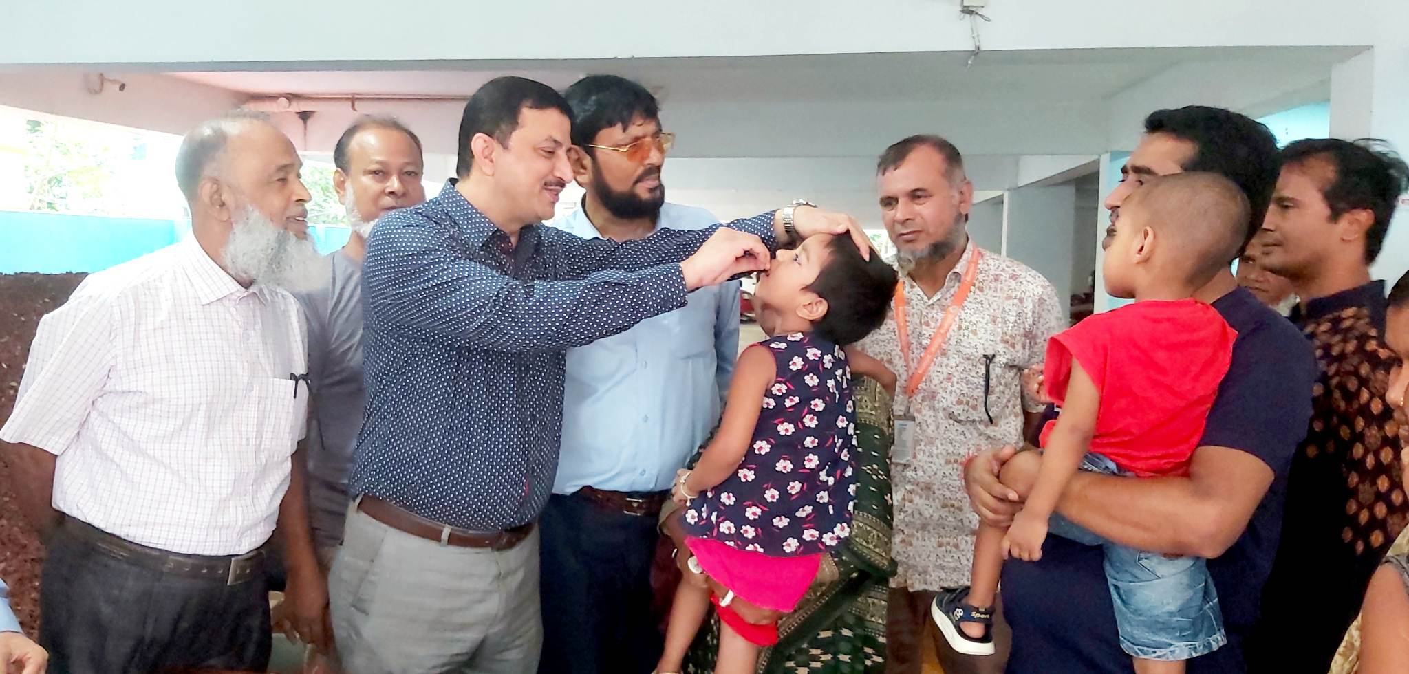 মানিকগঞ্জে ভিটামিন এ ক্যাপসুল ক্যাম্পেইন