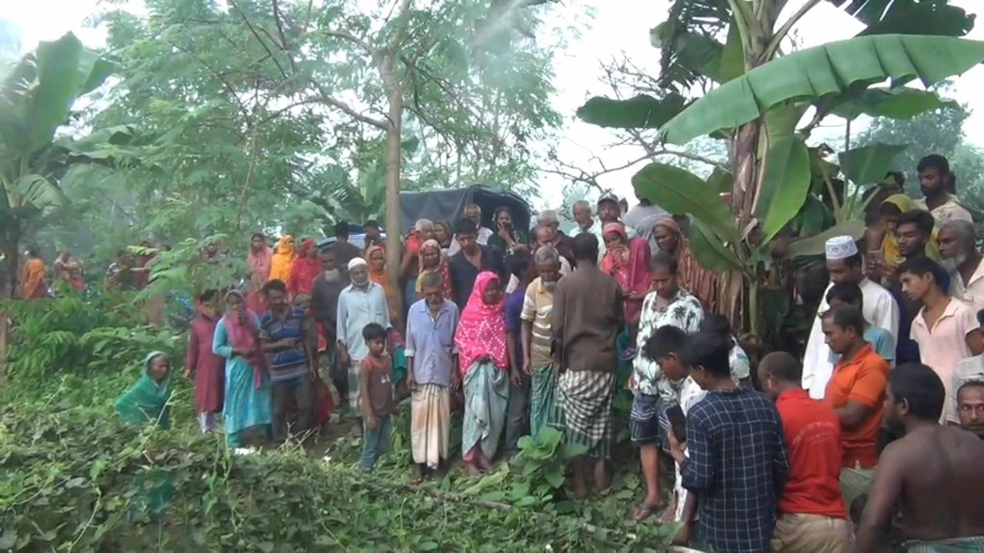 জয়পুরহাটে চালককে হত্যার পর ব্যাটারিচালিত অটোরিকশা ছিনতাই