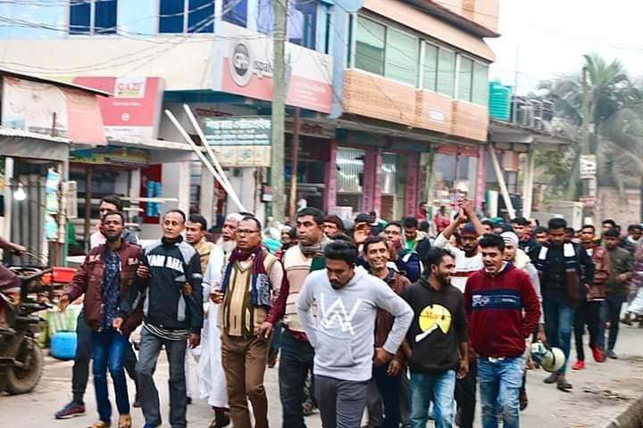 পাটকেলঘাটায় আলোচিত স্বতন্ত্র প্রার্থীর পক্ষে বিশাল আনন্দ মিছিল
